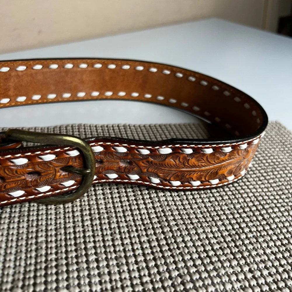 Tony Lama Mens Brown Leather Tooled Buckstitch Western Belt 32 Don 48747 USA
